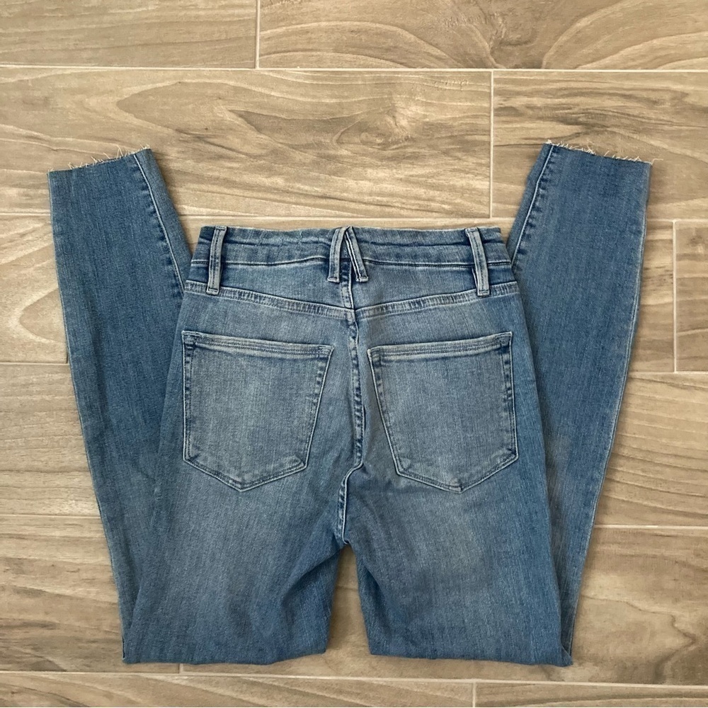 Good American Good Waist Jeans - Picture 4 of 6